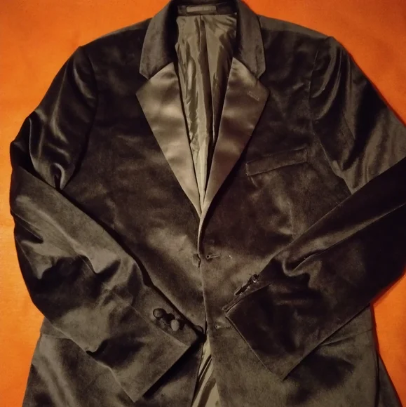 Jacket - Picture 6 of 6